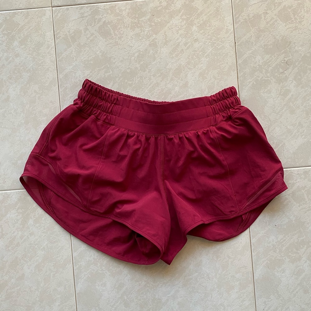 Size 4 hotty hot 2.5 inch LR